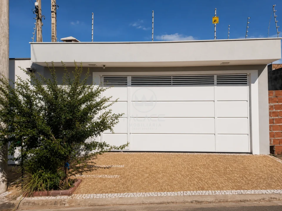 CASA PARA LOCAÇÃO / 3 QUARTOS / AGUA BRANCA