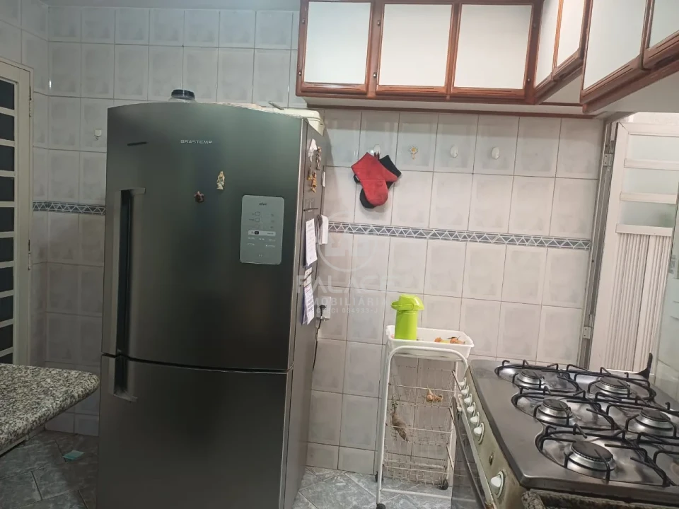 Casa, 3 quartos, 260 m² - Foto 33