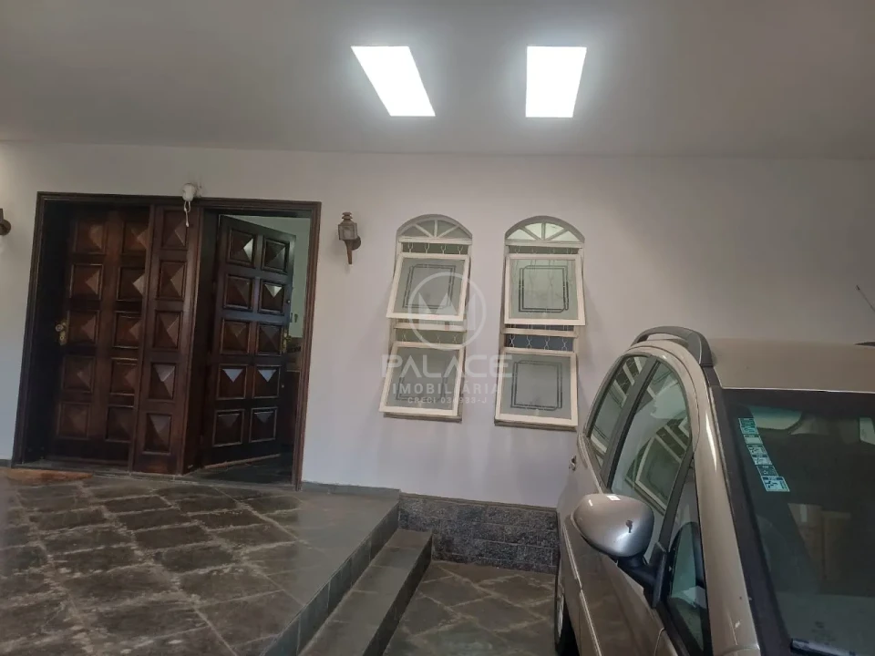 Casa, 3 quartos, 260 m² - Foto 1