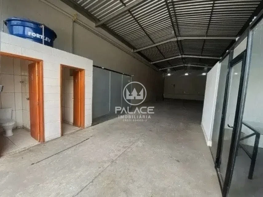 Barracão disponivel para locação