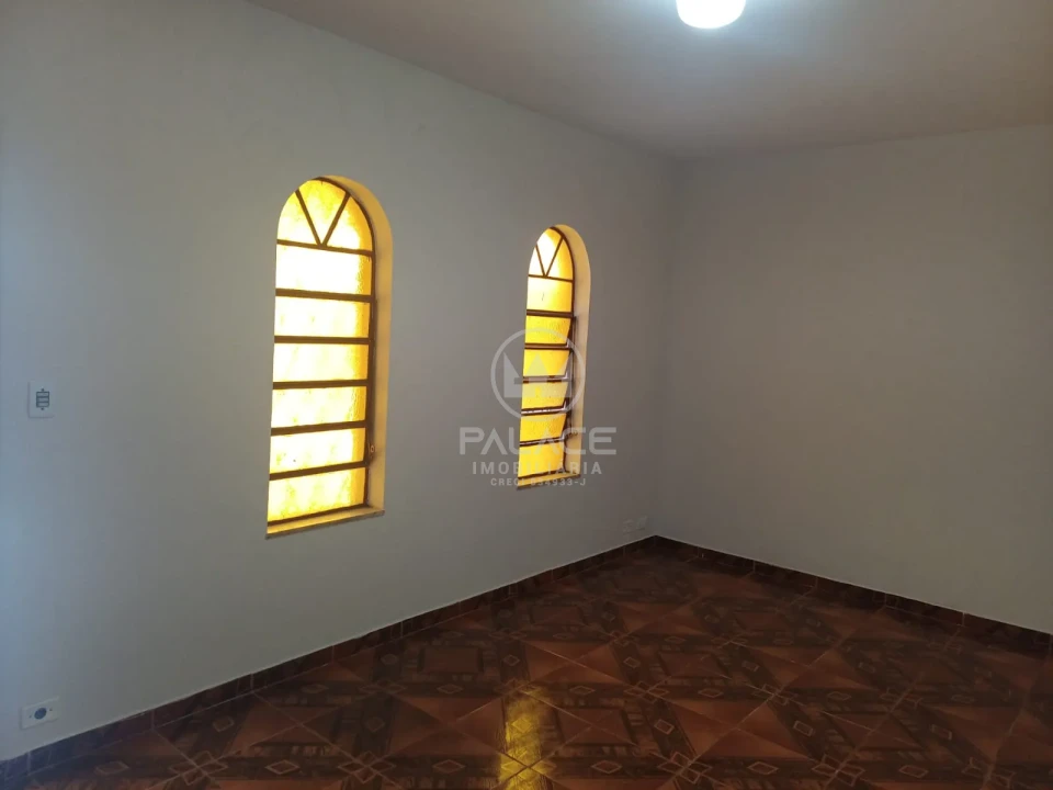 CASA A VENDA NO BAIRRO PIRACICAMIRIM