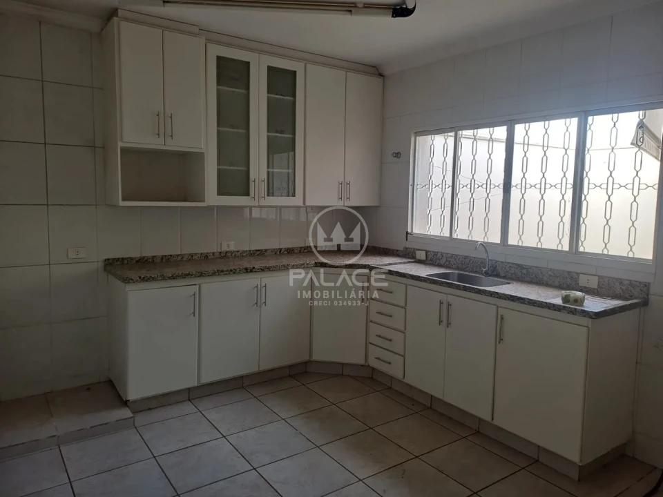 CASA A VENDA NA RUA FRANCISCO JOSE MACHADO, JARDIM BRASILIA