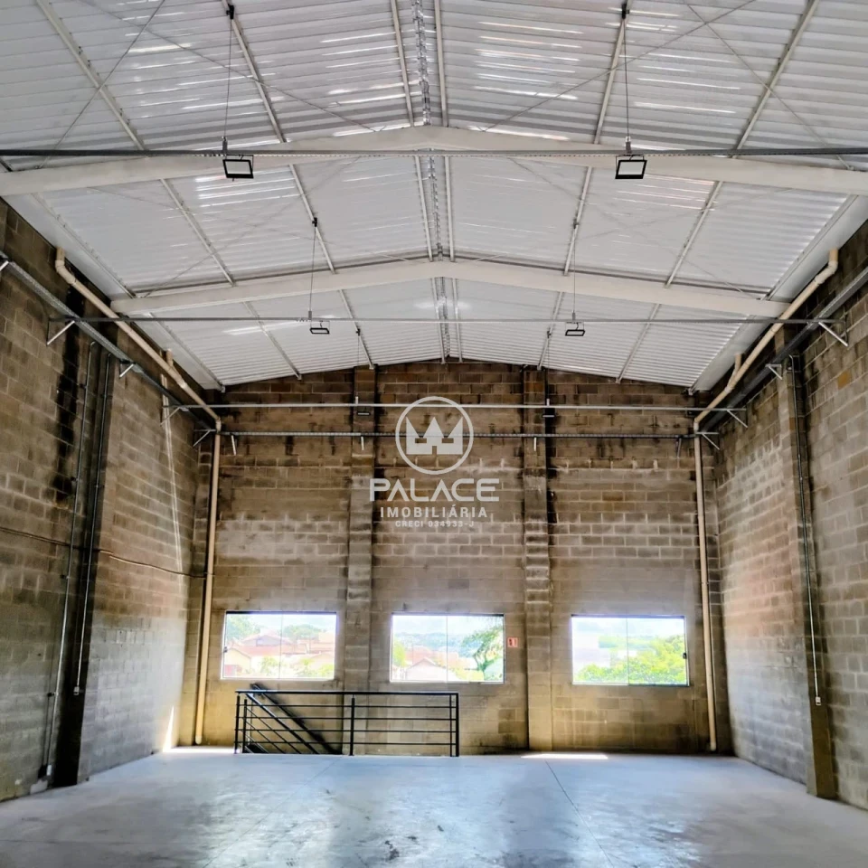 Barracão disponivel para locação ( Algodoal )