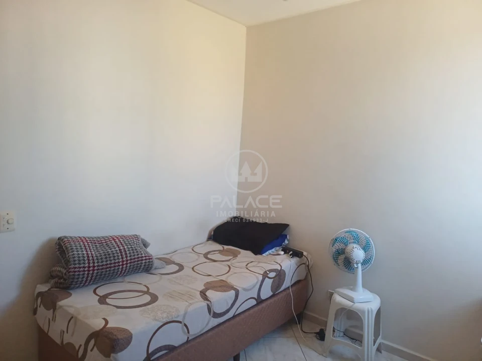 APARTAMENTO A VENDA NO EDIFICIO VERSALHES