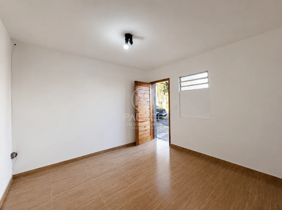 CASA PARA LOCAÇÃO / 2 QUARTOS / SÃO DIMAS