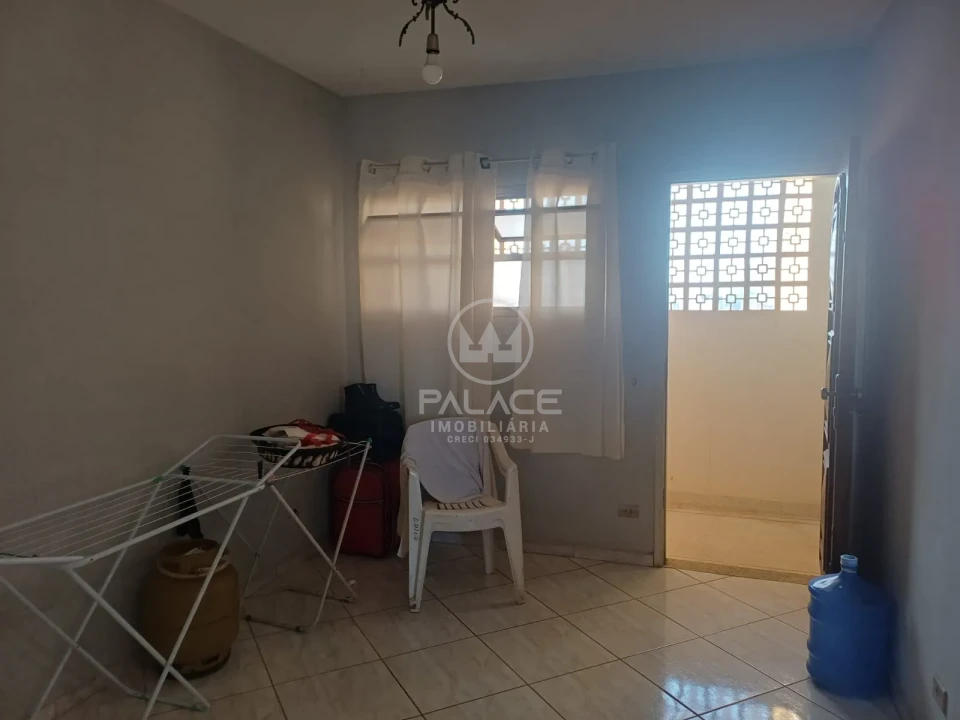 APARTAMENTO A VENDA NO EDIFICIO VERSALHES
