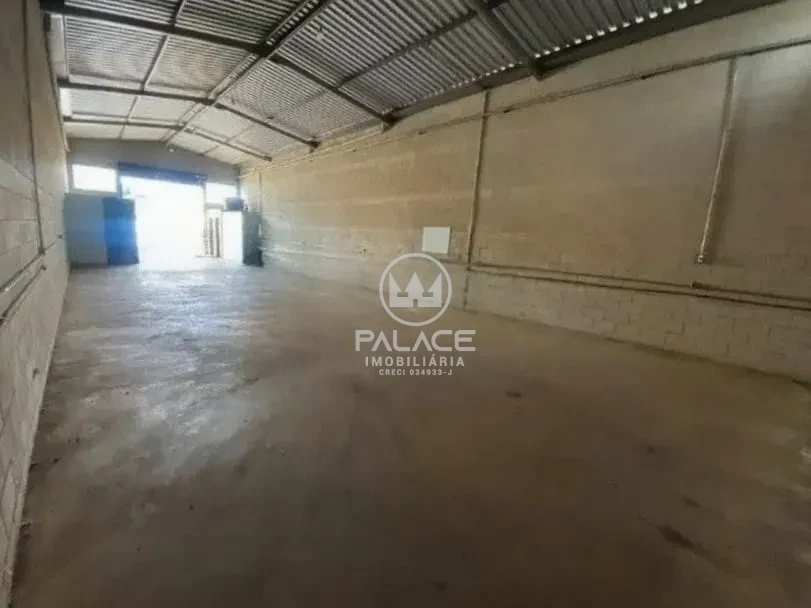Barracão disponivel para locação