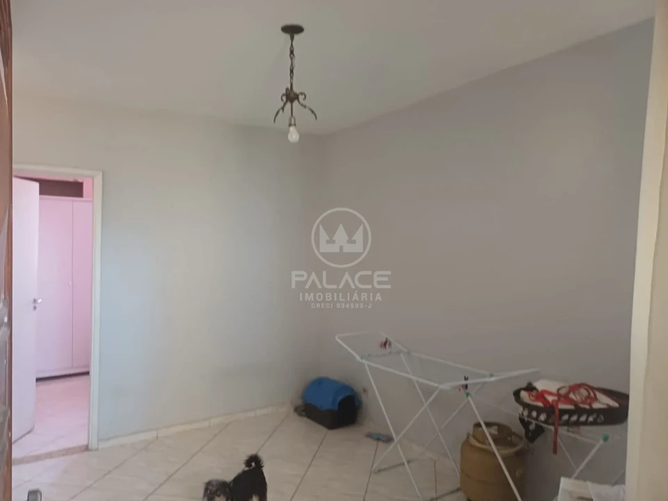 APARTAMENTO A VENDA NO EDIFICIO VERSALHES