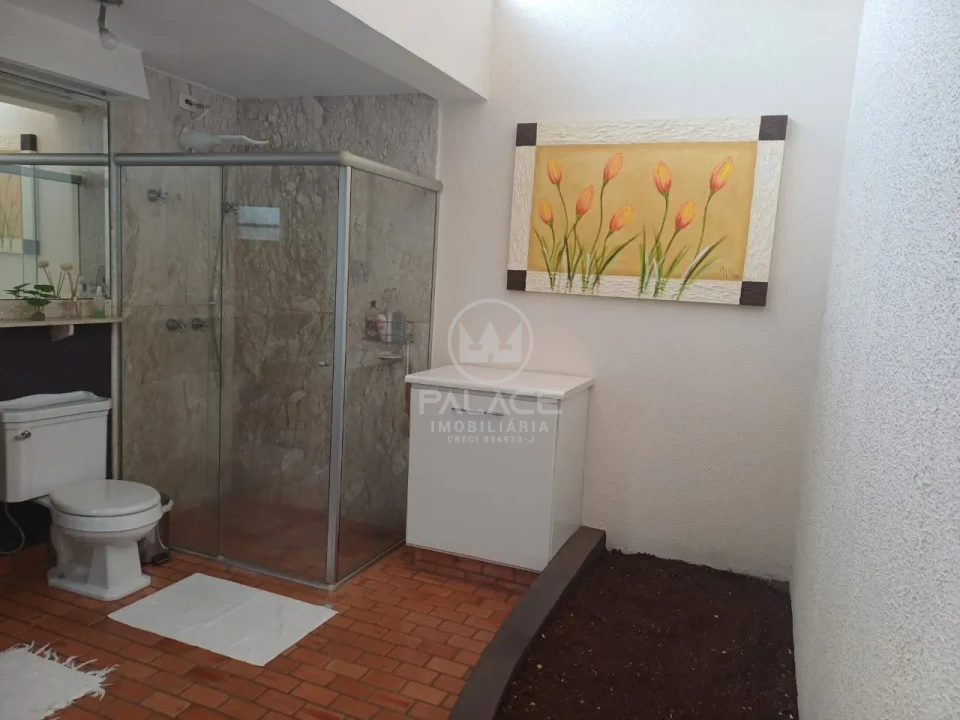 CASA A VENDA NO BAIRRO CASTELINHO