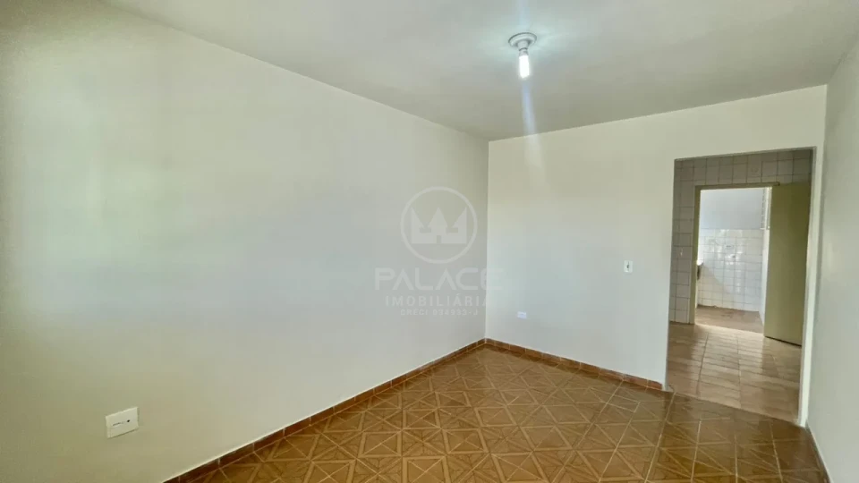 Casa, 2 quartos, 82 m² - Foto 1