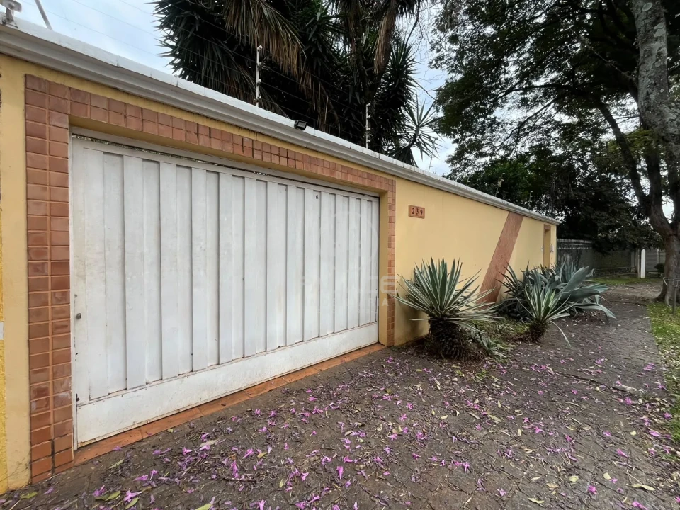 CASA COM PISCINA PARA LOCAÇÃO NO CENTRO DE PIRACICABA