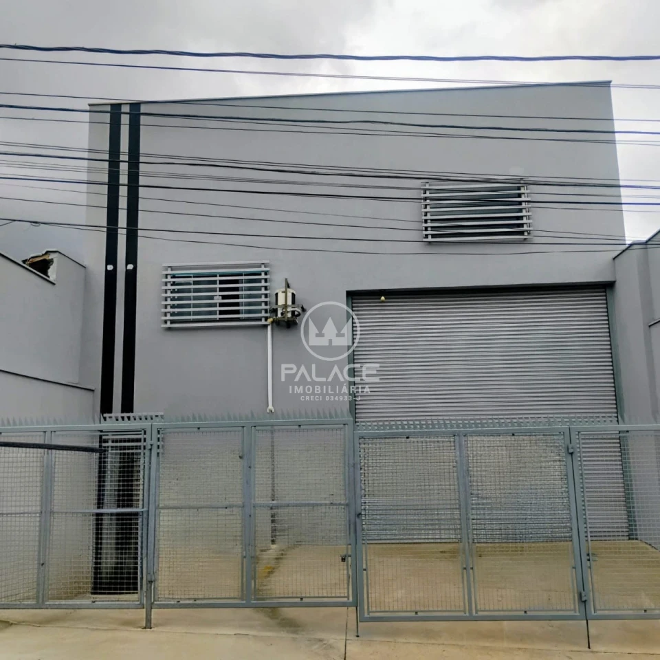 Barracão disponivel para locação no Bairro Vila Rezende