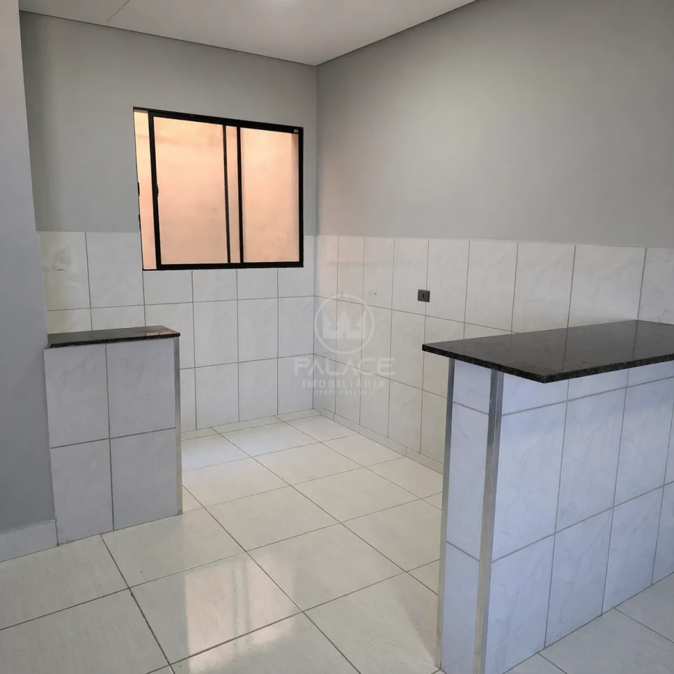 KITNET LOCALIZADA NO AGUA BRANCA PARA LOCAÇÃO