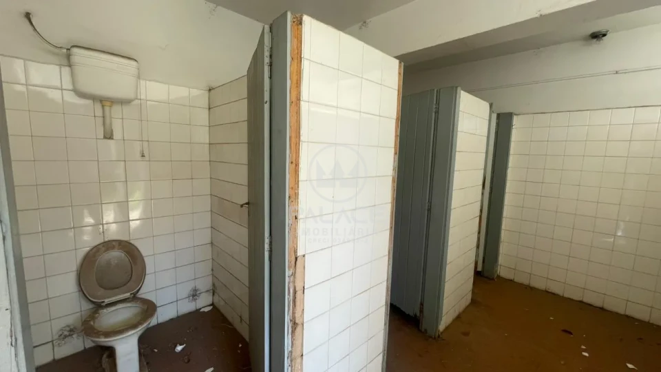 BARRACAO / GALPAO  PARA VENDA OU LOCAÇÃO / REGIAO CENTRAL / PIRACICABA