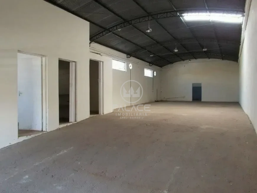Barracão disponivel para locação