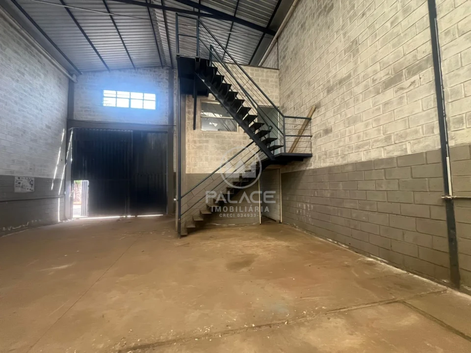 BARRACÃO COMERCIAL PARA ALUGAR EM PARQUE SÃO JORGE COM 250M² - Foto 9
