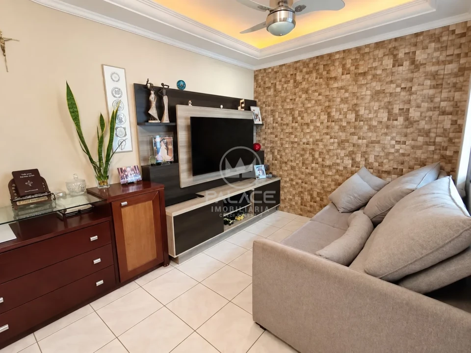 Casa, 2 quartos, 70 m² - Foto 1