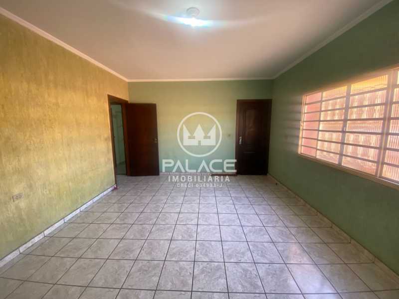 Imagens do imóveis casa com salao comercial no parque primeiro de maio