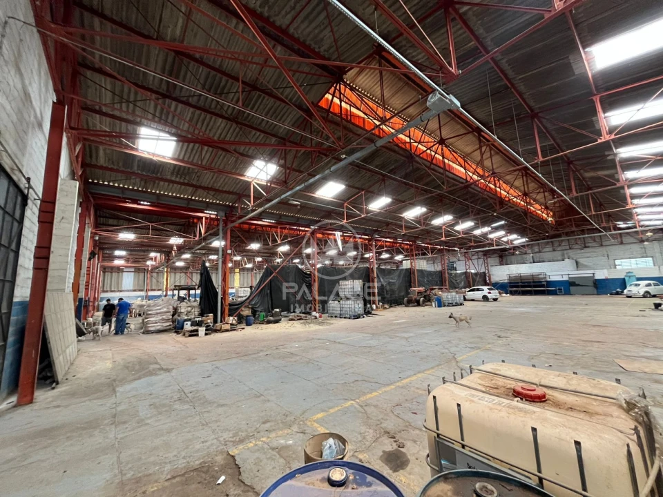 BARRACAO / LOCACAO / MOMBUCA / 3000m² area construida / 20000 m² terreno