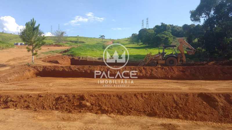 Imagens do imóveis terreno residencial à venda em tanque, atibaia