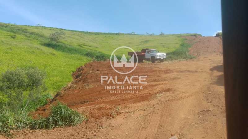 Imagens do imóveis terreno residencial à venda em tanque, atibaia