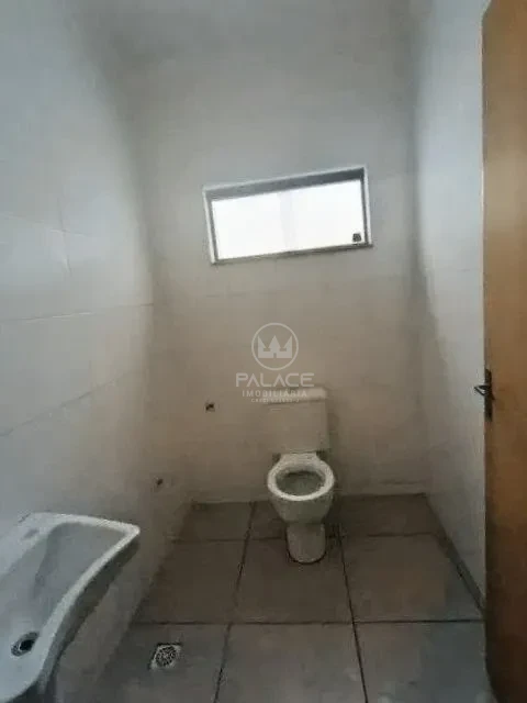 Barracão disponivel para locação