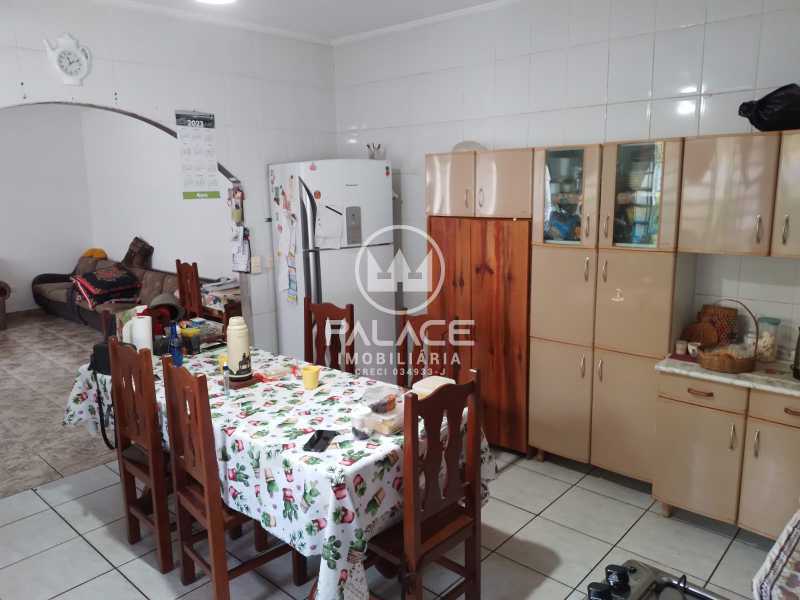 Imagens do imóveis Casa a venda no centro de Artêmis, Piracicaba, SP. 5 dormitórios, 6 vagas, 853m².