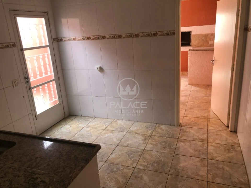 CASA / SOBRADO  A VENDA NO KOBAYAT LIBANO