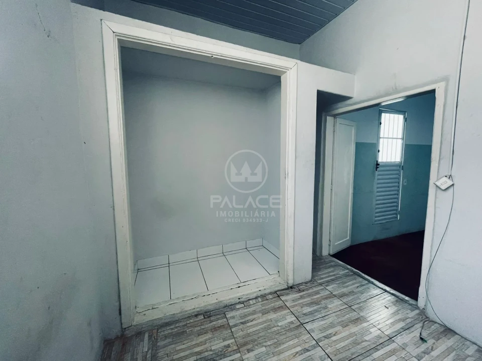 Casa com 3 dormitórios para alugar, 130 m² por RS 1690,00-mês - Castelinho - Piracicaba-SP
