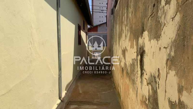 Casa de rua -  / Residencial / Piracicamirim