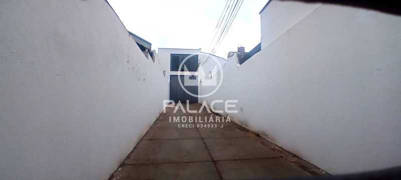 Imagens do imóveis Barracão -  / Comercial / Alemães