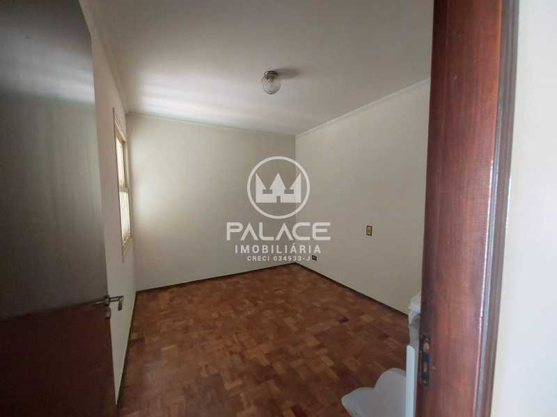 Casa de rua -  / Residencial / Vila Rezende