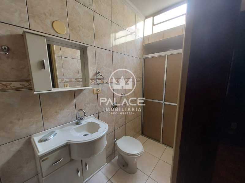 Casa de rua -  / Residencial / Vila Rezende
