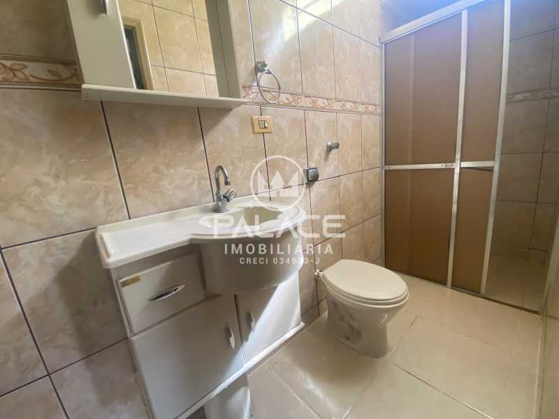 Casa de rua -  / Residencial / Vila Rezende