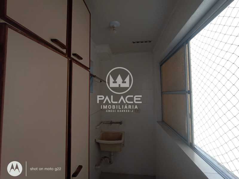 Apartamento 3 dormitórios