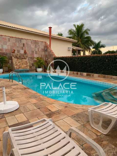 Imagens do imóveis casa à venda em porangaba, águas de são pedro 3 quartos 300m²