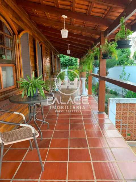 Imagens do imóveis casa à venda em porangaba, águas de são pedro 3 quartos 300m²