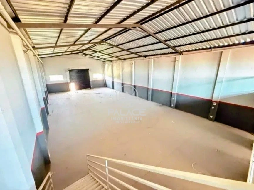 Barracão disponivel para locação