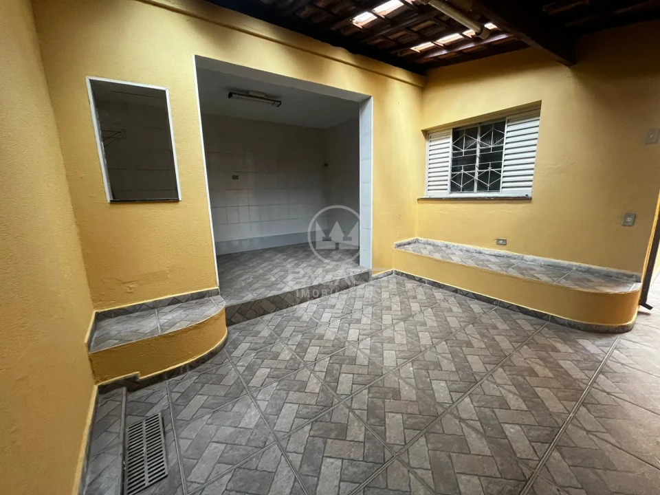 CASA PARA ALUGAR NA VILA INDEPENDENCIA, C/ 4 QUARTOS - SENDO 145.5m²