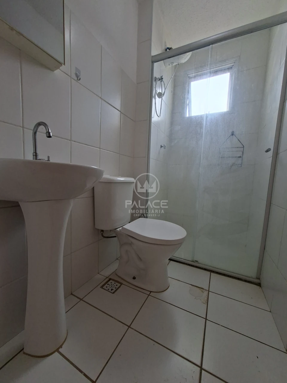 Apartamento para alugar no Condominio Recanto do Jupia.