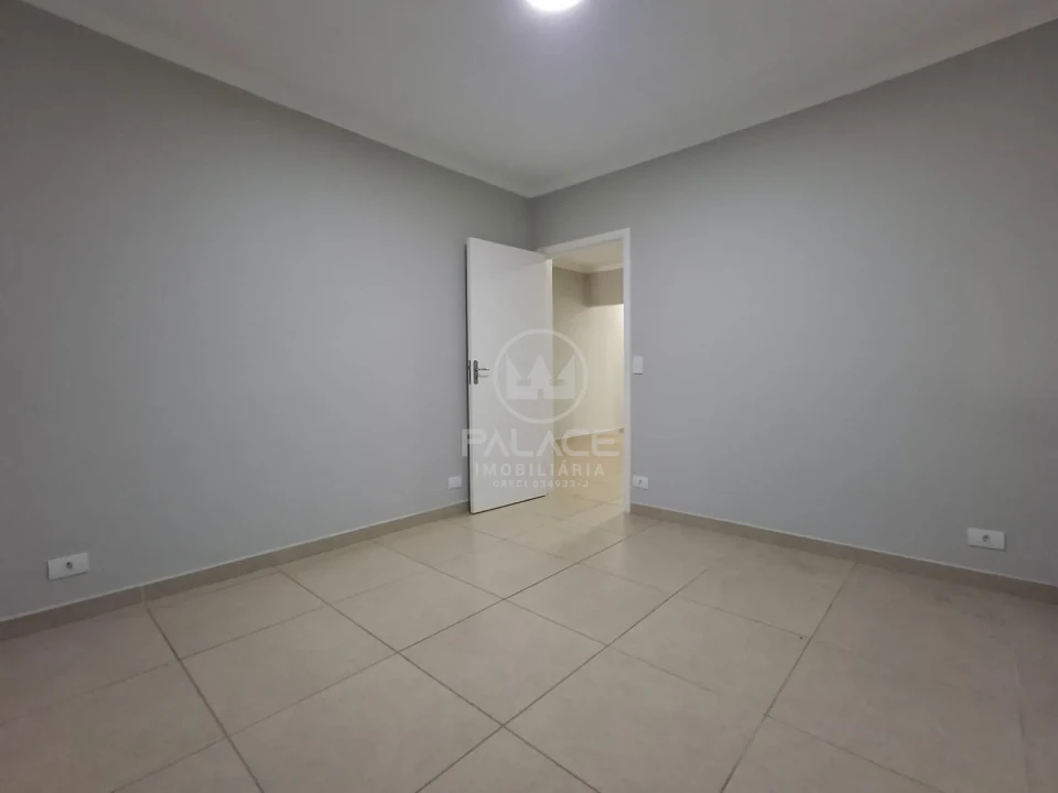 Casa toda reformada a venda na Vila Monteiro, Piracicaba.