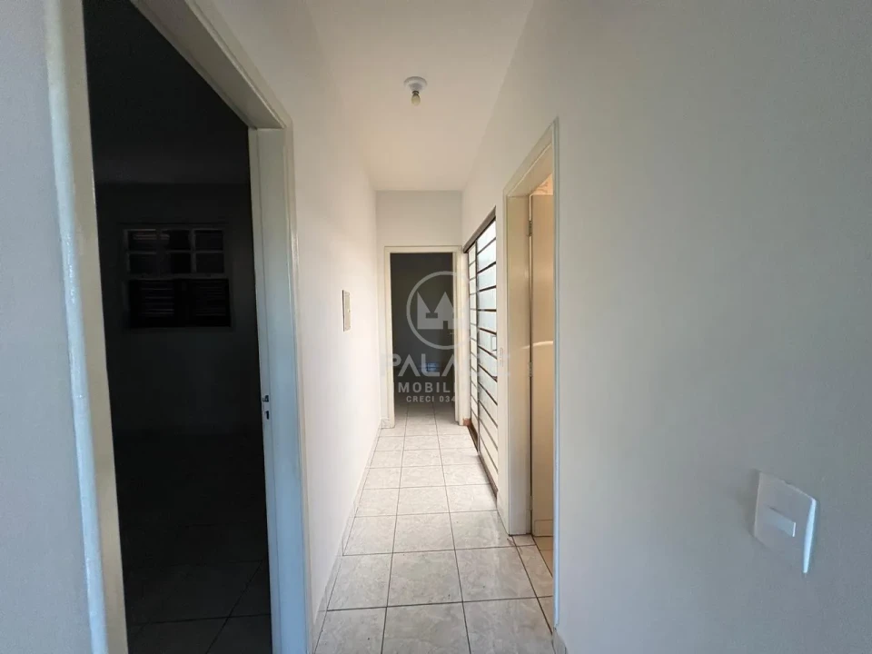 Casa à Venda no Algodoal