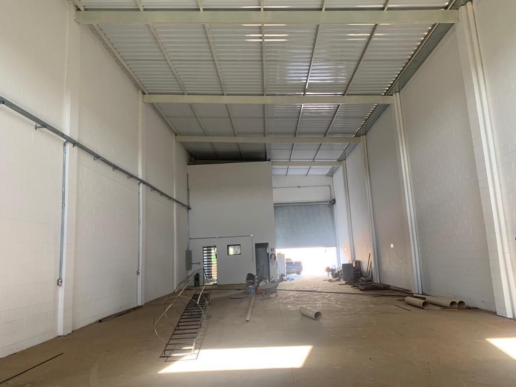 Imagens do imóveis Barracão, 700 m² - Alphanorth - Piracicaba-SP