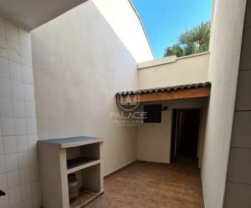 Sobrado À Venda No Centro De Piracicaba