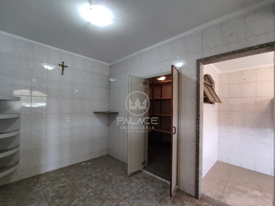 Casa 3 Suítes, Churrasqueira, Escritório À Venda E Locação Centro Piracicaba