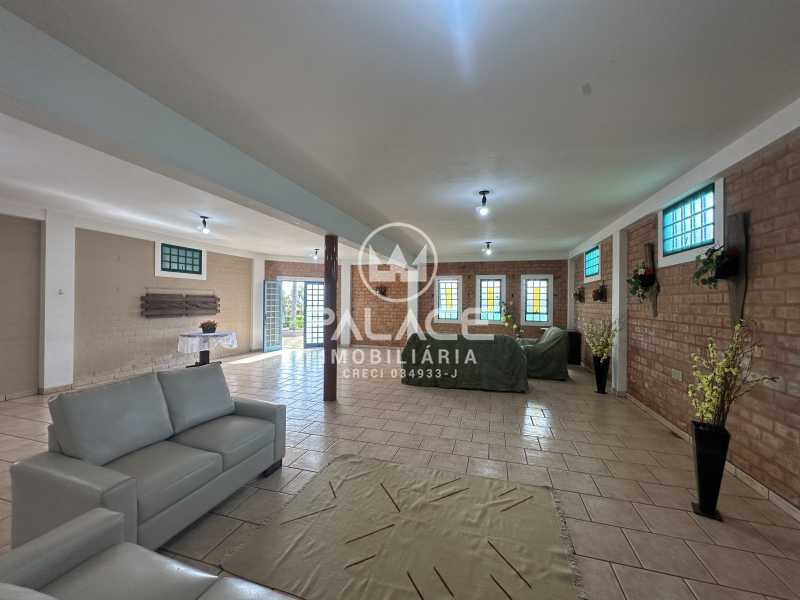 Imagens do imóveis chácara à venda em colinas de são pedro, são pedro 18 quartos 5600m²