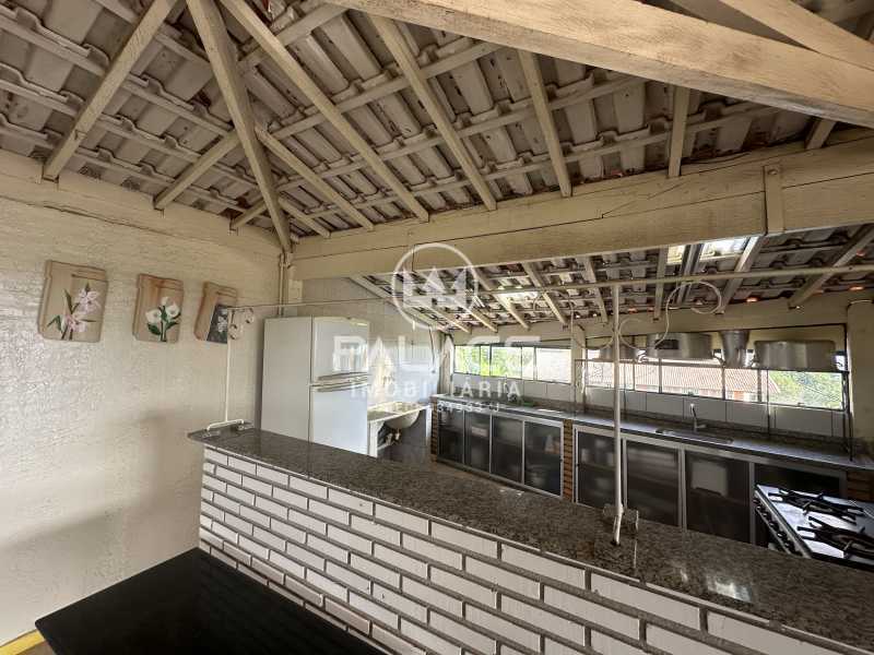 Imagens do imóveis chácara à venda em colinas de são pedro, são pedro 18 quartos 5600m²