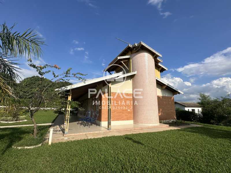 Imagens do imóveis chácara à venda em colinas de são pedro, são pedro 18 quartos 5600m²