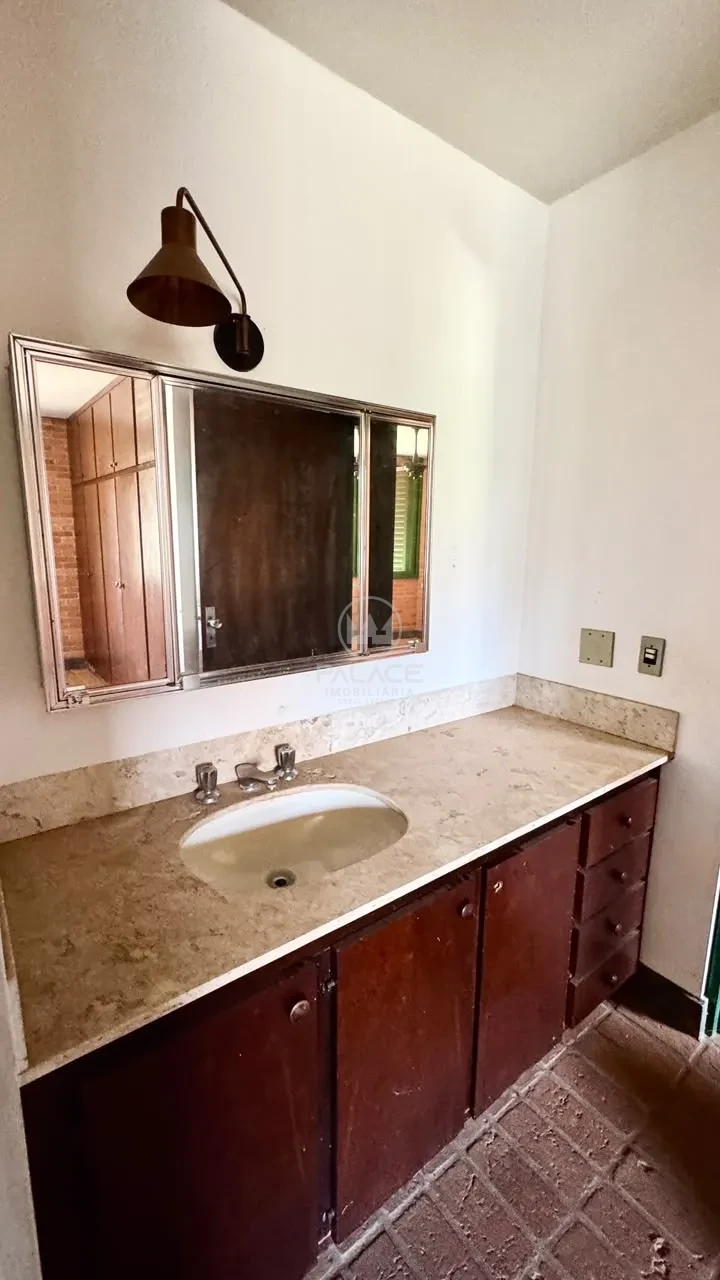 Linda Casa no Bairro São Dimas/Clube de Campo