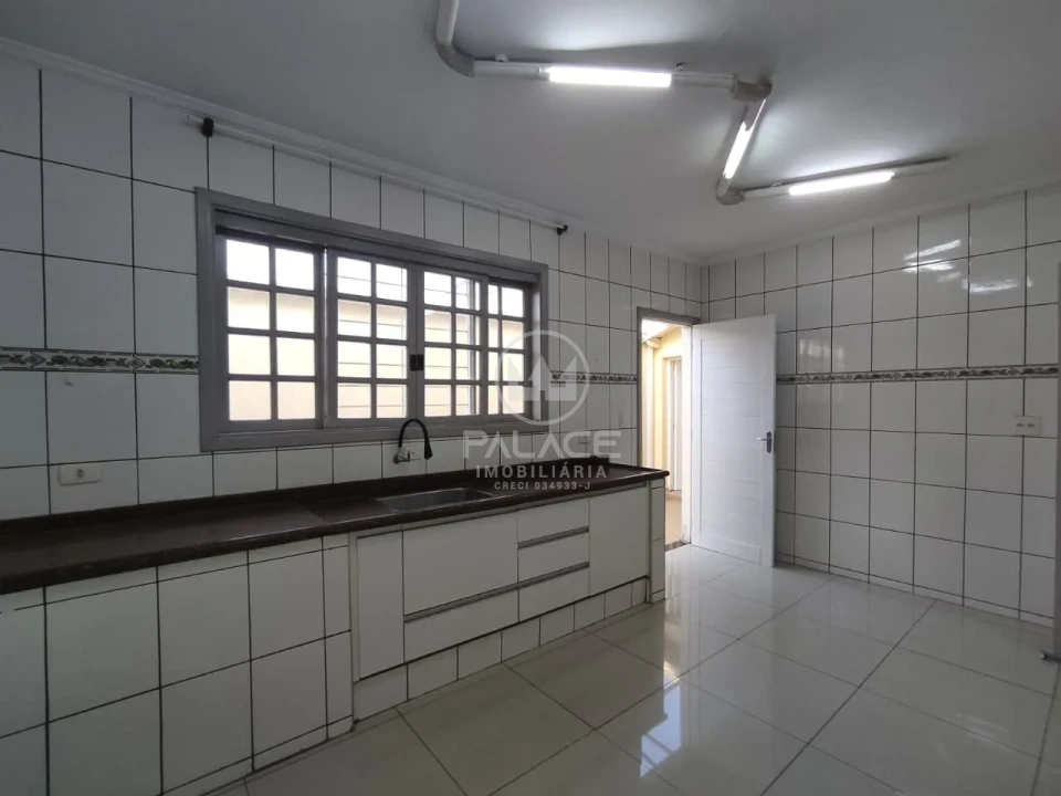 Casa, 3 quartos, 233 m² - Foto 26